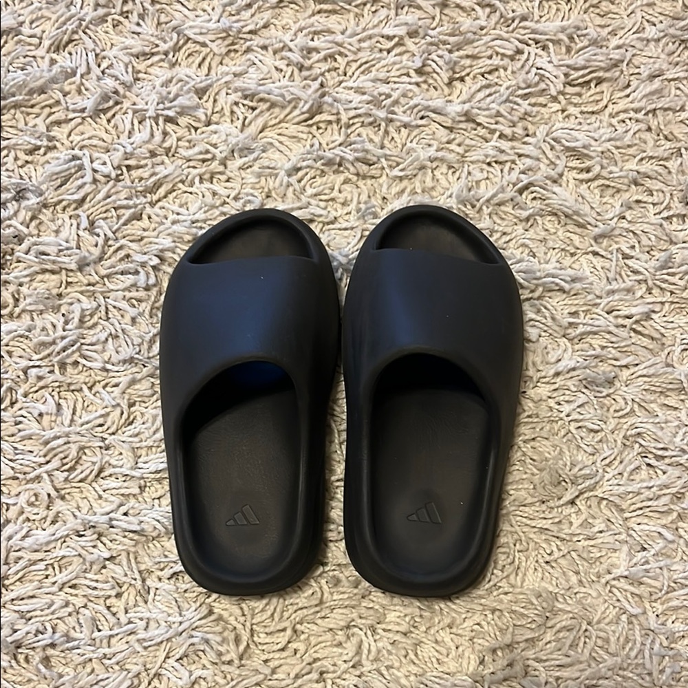 Yeezy slides